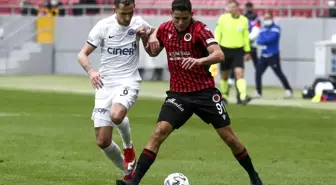 Süper Lig: Gençlerbirliği: 0 – Kasımpaşa: 0 (İlk yarı)