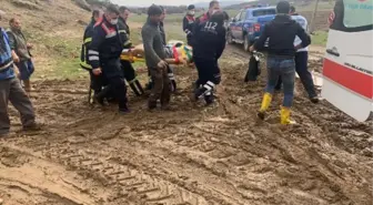 Traktörün şaftına sıkışan çiftçi ağır yaralandı