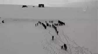 Ağrı'da yapılan çığ tatbikatı gerçeğini aratmadı