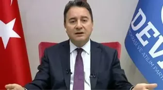 Ali Babacan kimdir? FOX TV Çalar Saat Konuğu: Ali Babacan kaç yaşında, nereli? Ali Babacan hayatı ve biyografisi nedir?