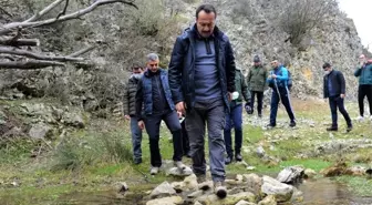 Ertuğrul Gazi'nin silah arkadaşlarının da uğrak yeri olan Dereboyu Köyü'nde tarih ve doğa yürüyüşü