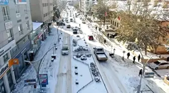 Bayburt'ta kar yağışı etkisini sürdürüyor