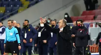 Spor hukukçusu Alpay Köse: Karşılıklı hakaretleşme varsa Fatih Terim'in cezası düşer