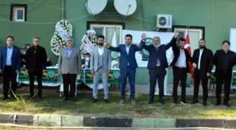 Akhisarspor'da kulüp başkanlığına Evren Özbey seçildi