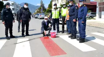 Bozyazı'da 'Öncelik Hayatın, Öncelik Yayanın' etkinliği düzenlendi