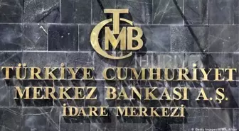 Merkez Bankası başkan yardımcısı görevden alındı