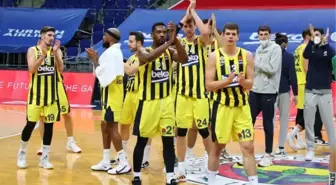 Euroleague'de Anadolu Efes ve Fenerbahçe Beko'nun Play-off sevinci