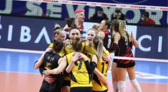 VakıfBank, yarı final serisinde 1-0 öne geçti