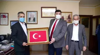 Başkan Oğuz'dan 'siyasi nezaket' ziyaretleri