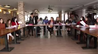 ANKARA -'Gelincik' avukatlar, 10 yıldır şiddet mağduru kadınlar için mücadele ediyor