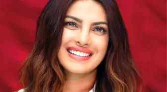 Bollywood yıldızlarının Hollywood'a ihtiyacı yok