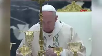 Papa Francis'ten yaşanan aşı tedariki sorununa tepki: Aşılar yoksullara ulaştırılmalı