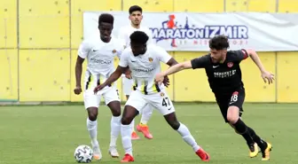 TFF 1. Lig: Menemenspor: 1 Ümraniyespor: 1