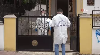 En acı bakış.. Kızlarına sarılarak morga götürülen eşine son kez baktı