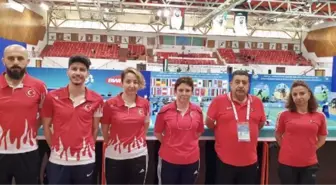 Milli sporcu Emine Seçkin'den Para Badminton Turnuvası'nda 2 madalya