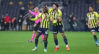 Fenerbahçeli futbolcu Samatta, Denizlispor maçında çok önemli bir galibiyet aldıklarını düşünüyor Açıklaması