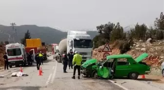 Muğla'da otomobil ile TIR çarpıştı: 2 ölü