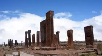 AHLAT'IN ANIT MEZARLARI, DÜNYAYA TANITILACAK