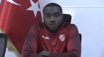 Boluspor'un golcüsü Kasongo, eski takım arkadaşı Mustafa Muhammed'i anlattı