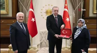 Son dakika haberi! Cumhurbaşkanı Erdoğan, şehit Cumhuriyet Savcısı Mehmet Selim Kiraz'ın anne ve babasını kabul etti