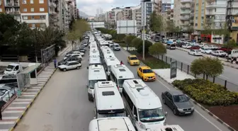 Manisalı servis şoförlerinden korsan servisçilere tepki