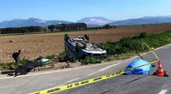 İzmir'de süt kamyonu ile hafif ticari araç çarpıştı: 3 ölü, 4 yaralı