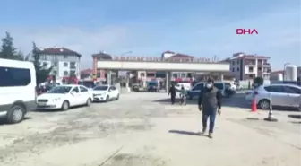 DÜZCE ELEKTRİK AKIMINA KAPILAN TESİSAT USTASI HAYATA DÖNDÜRÜLDÜ