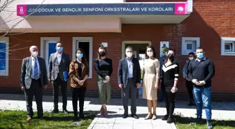 Son dakika gündem: Başkan Ataç, Çocuk Senfoni Orkestrası'nın eğitim merkezini ziyaret etti