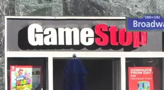 GameStop yeni bir CEO arıyor! Amazon ve Chewy'den yeni yöneticiler tanıtıldı!