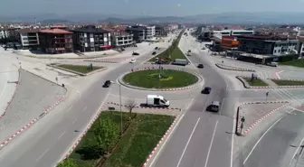 Işıklı bordürler kavşaklara renk kattı