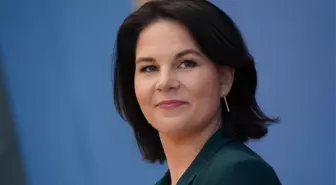Annalena Baerbock: Almanya'da başbakanlık yolu açılan Yeşiller lideri Baerbock kimdir?