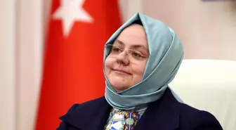 Son dakika haberleri: Aile ve Sosyal Hizmetler Bakanı Derya Yanık, Çalışma ve Sosyal Güvenlik Bakanı Vedat Bilgin ile Ticaret Bakanı Mehmet Muş, TBMM'de yemin etti.