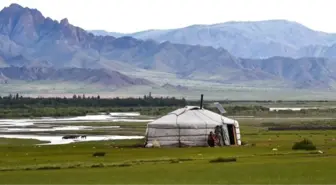 Moğollar Türk mü? Moğollar hangi dine mensup? Moğolların kurucusu ve en önemli hükümdarları kimdir?