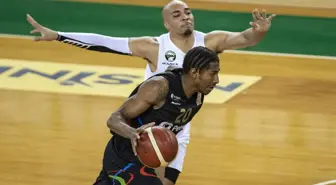 Darüşşafaka Tekfen 99 – 78 Aliağa Petkimspor