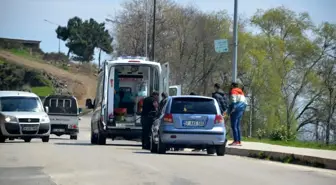 Direksiyon hakimiyetini kaybedince motordan düştü