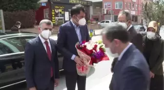 Çevre ve Şehircilik Bakanı Murat Kurum, Sultanbeyli Belediyesi'ni ziyaret etti