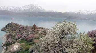 AKDAMAR ADASI'NDA HAFTA SONUNDA PANDEMİ SESSİZLİĞİ