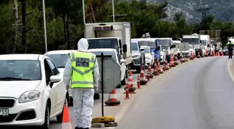 Uzmanlar tam kapanmayı yorumladı! Şehirler arası seyahat kısıtlamasına dikkat çekildi