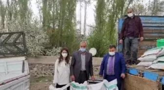 Iğdır'da çiftçilere hibeli tohum dağıtıldı