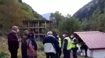 Rize'de çay tarlasına giden vatandaşlara ceza yazıldığı iddiası