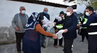 Başkan Sarı, köyünde baba vasiyeti Ramazan geleneğini sürdürdü