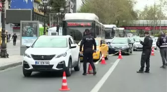 Kızılay Meydanı'nda trafik denetimi (2)