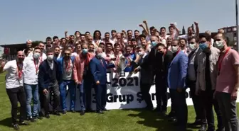 Şampiyon Somaspor kupasına kavuştu