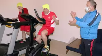 'MELEKLER' ŞAMPİYONAYA EVDE HAZIRLANIYOR