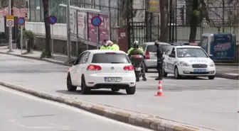 İzolasyonda olması gerekirken çalıştığı tespit edilen motorlu kurye yurda yerleştirildi