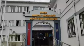 Cesedi otomobilinin bagajında bulunan kişinin öldürülmesiyle ilgili 5 şüpheli adliyede