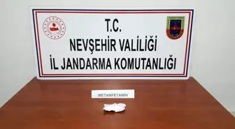 Son dakika... Jandarma uyuşturucudan 2 kişiyi gözaltına aldı