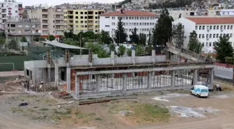 Birecik'te olimpik yüzme havuzu çalışmaları devam ediyor