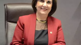 CHP'Lİ GAYE USLUER, PARTİSİNDEN İSTİFA ETTİ