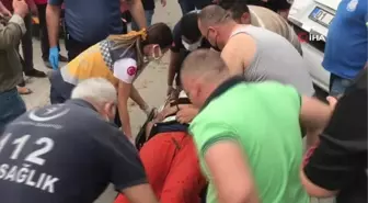 Son dakika haberi... Kontrolden çıkan otomobil önce kaldırıma, sonra da ağaca çarptı: Kazada karı koca yaralandı